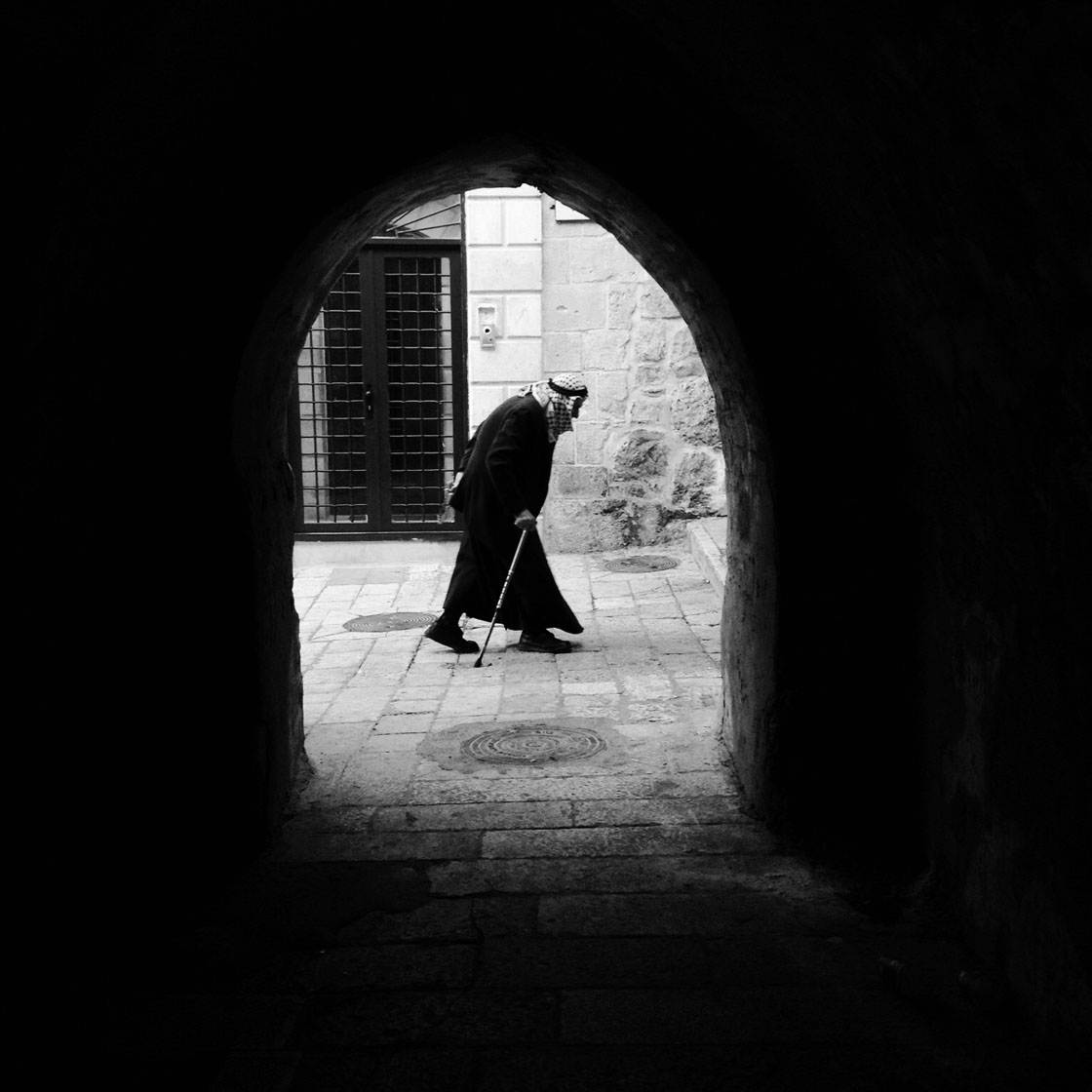 Black & White iPhone Street Photography 18